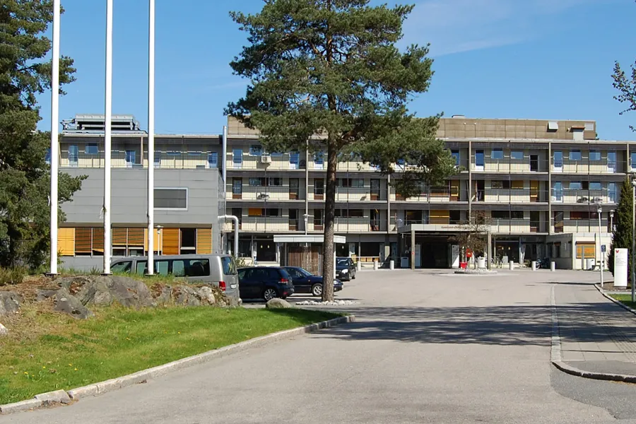 Kart over innganger og parkering Moss