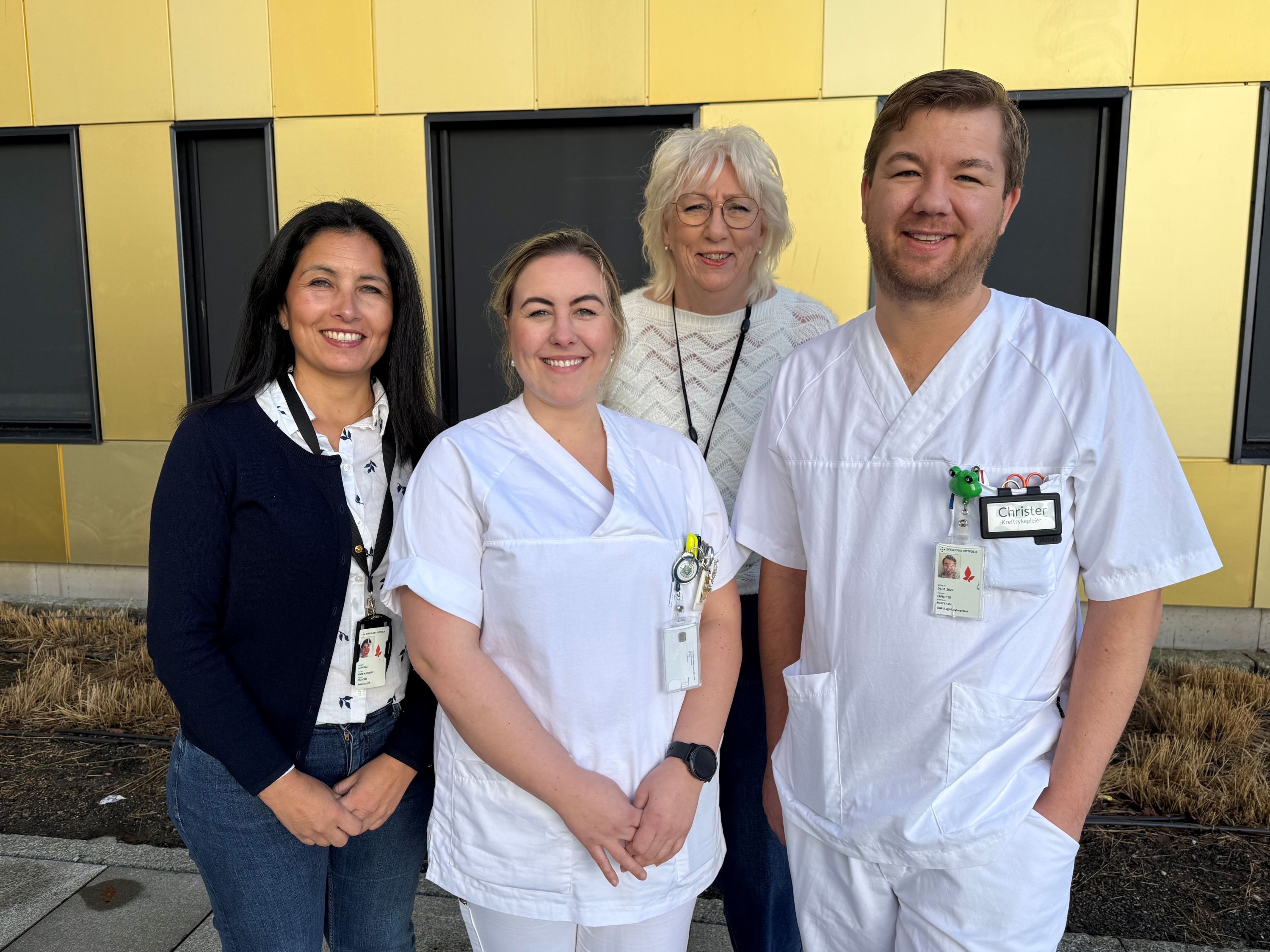 Medarbeidere som jobber med subkutan kreftbehandling