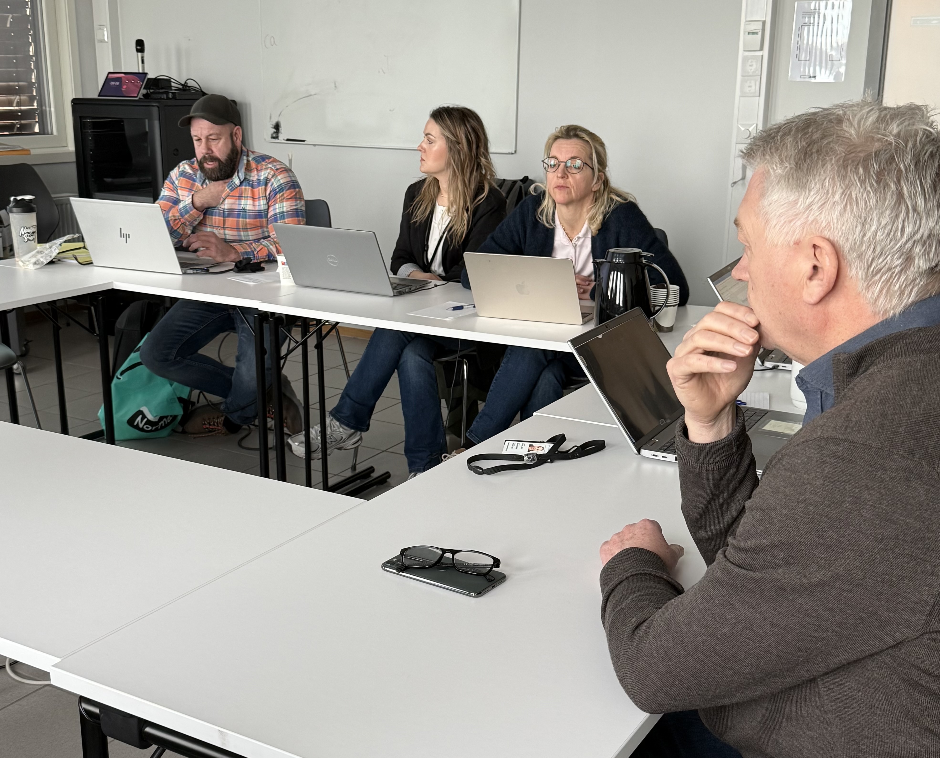 møte med ASF-teamet 0-6