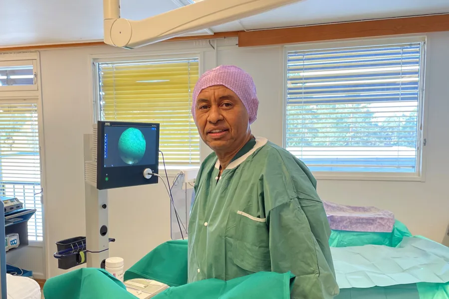 En person på et sykehusrom