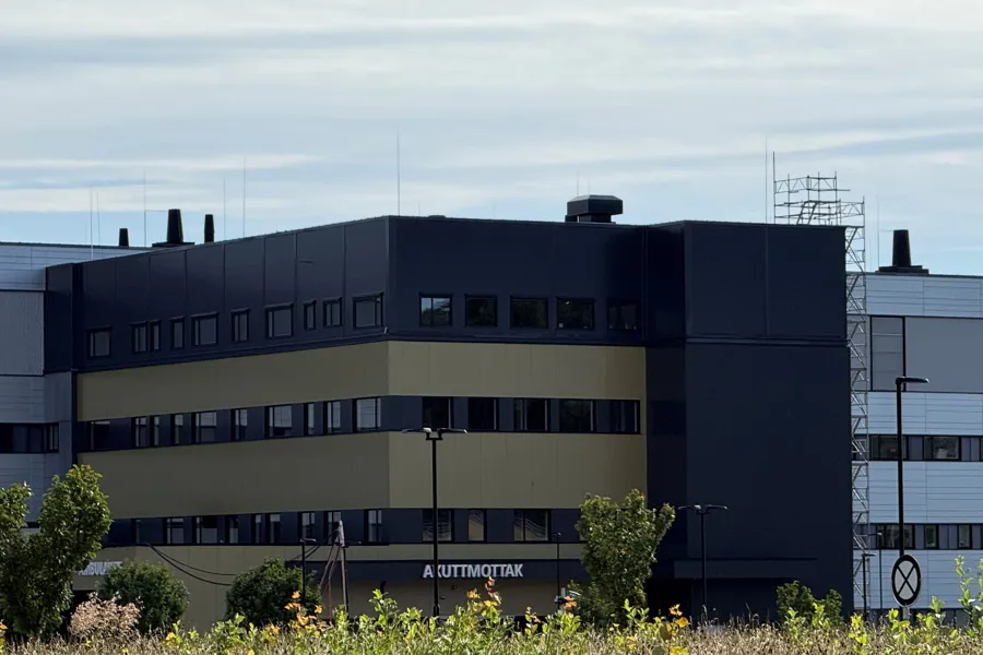 Akuttmottaket fra utsiden