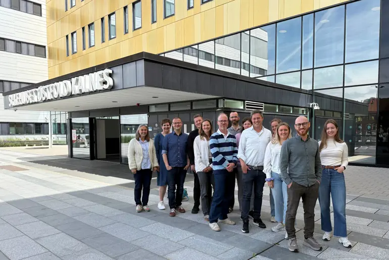 Hele nettverket for spiseforstyrrelser med representanter fra fra seksjon for spiseforstyrrelser ved DPS sør ved Sykehuset i Østfold, spiseforstyrrelsespoliklinikken ved Sykehuset i Vestfold, Bergen Center for Brain Plasticity og regional avdeling for spiseforstyrringar i Bergen.