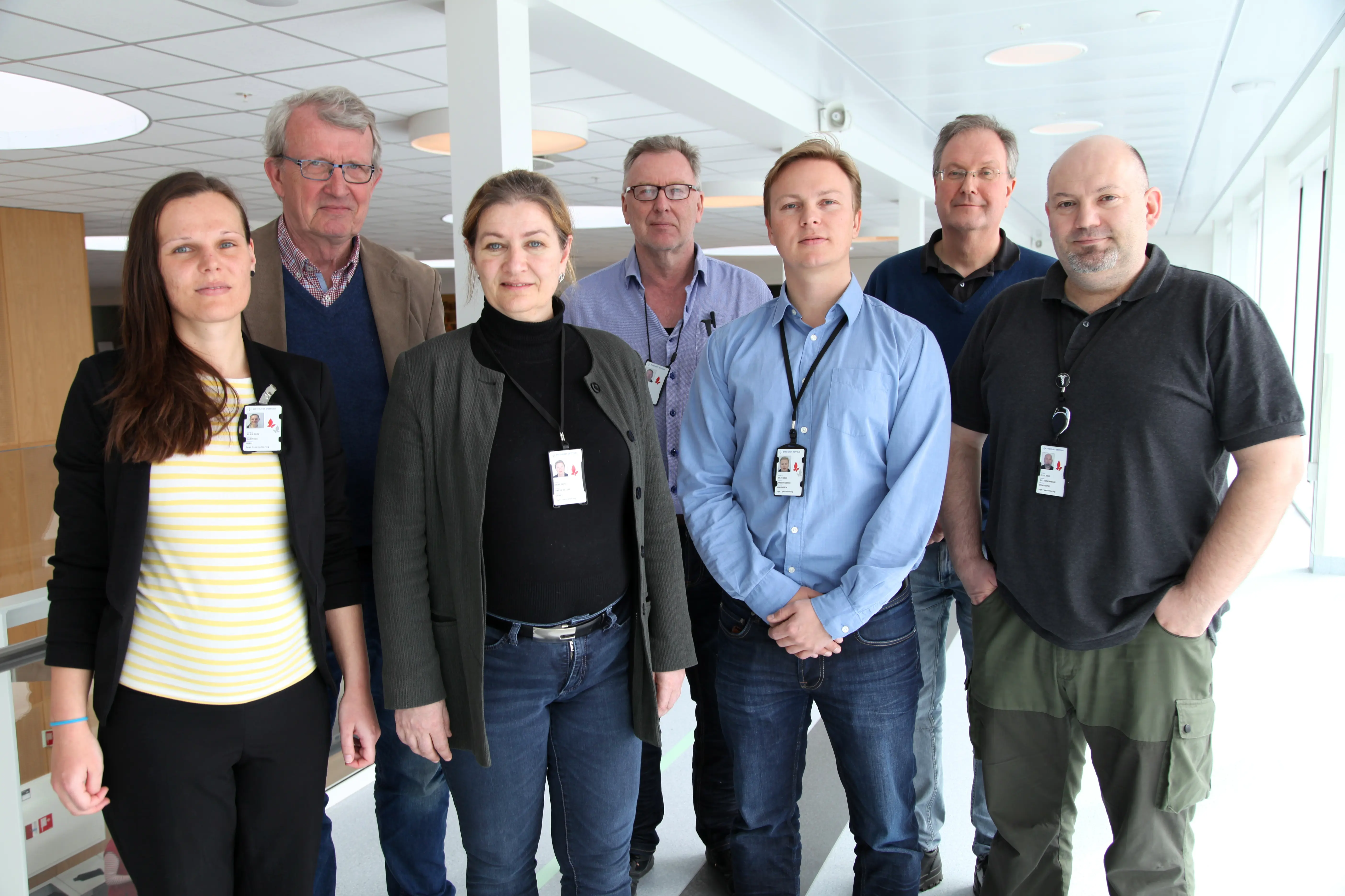 Fra V.: Gabriela Hjell, Espen Bjerke, Vibeke de Vibe Vanay, Arvid Jensen, Hasse Amundsen, Knut-Erik Hymer og Guttorm Storvestre.