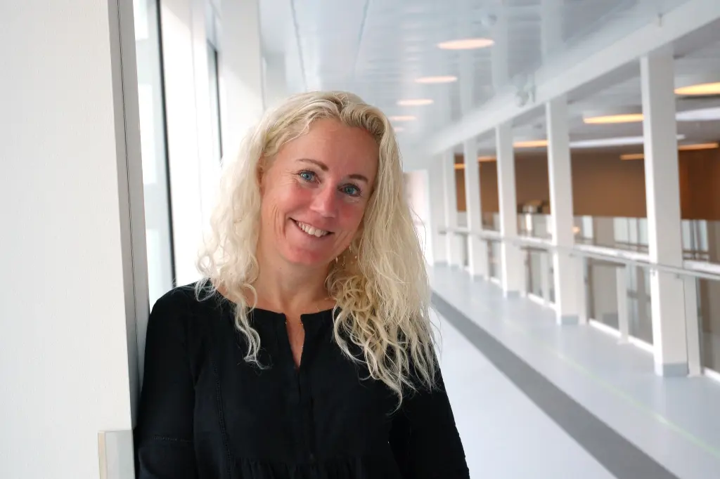 Phd Ann-Chatrin L. Leonardsen