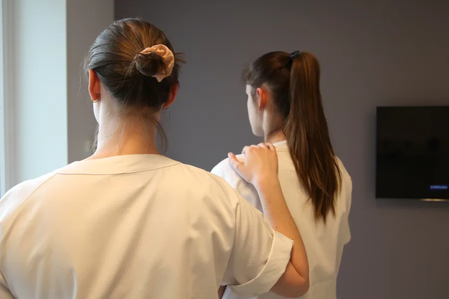 Sykepleiere på Kalnes støtter hverandre.