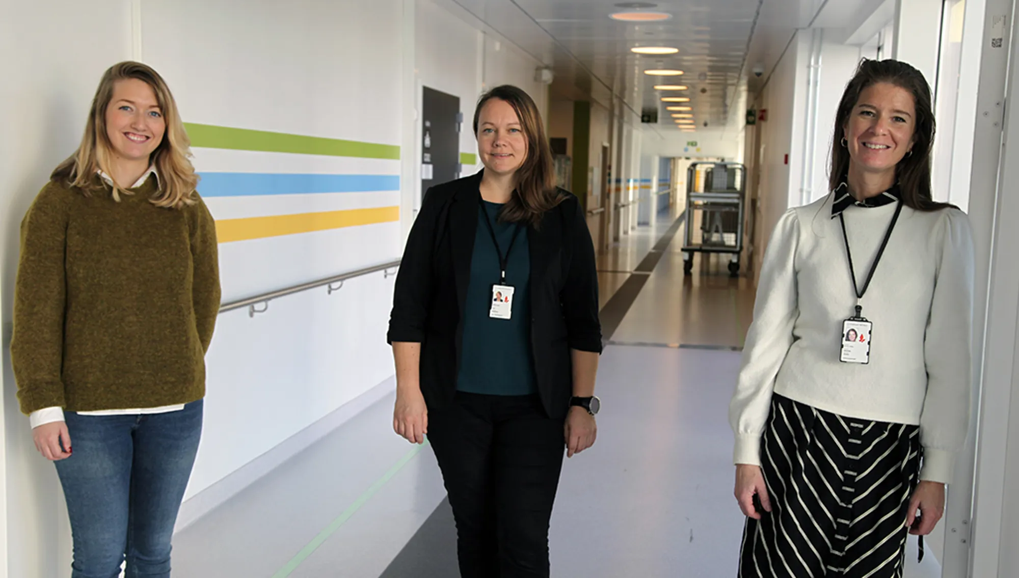 Designer Kristine Fry fra Diffia, Vivi Haaheim som leder den kliniske arbeidsgruppen og innovasjonssjef Ingunn Olsen som leder p
