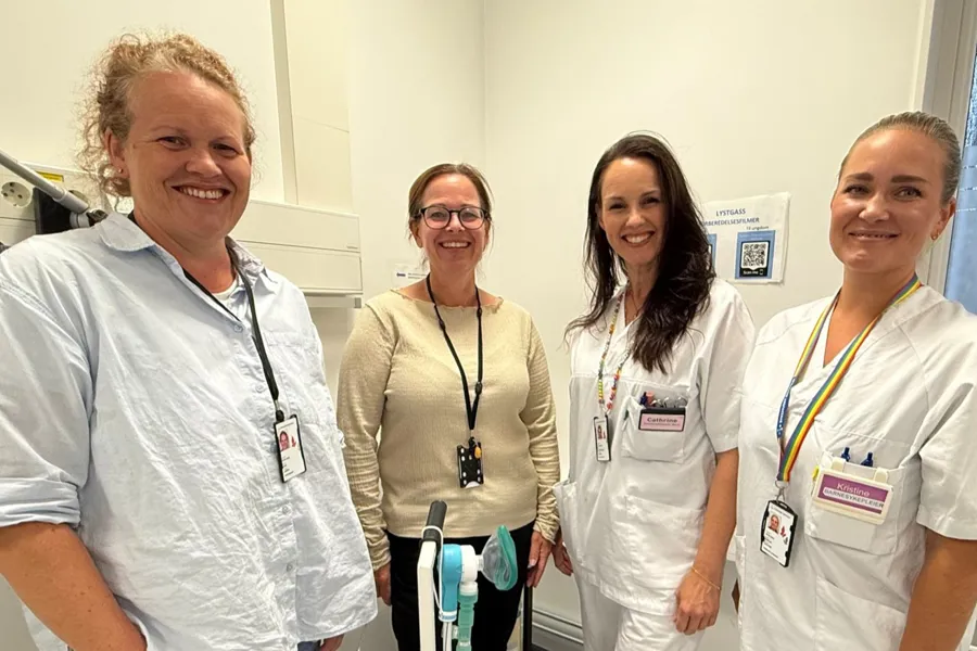 Avdelingssjef Jane Larsen sammen med sykepleier-forskerne Ellen Andersen, Cathrine Iversen og Kristine Solvang.