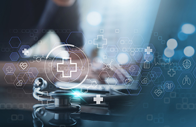 Person som skriver på en pc