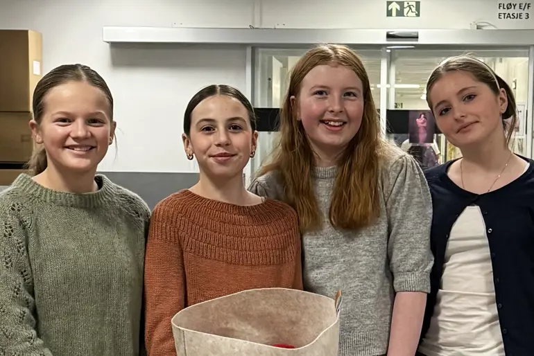 gimle skole med luer